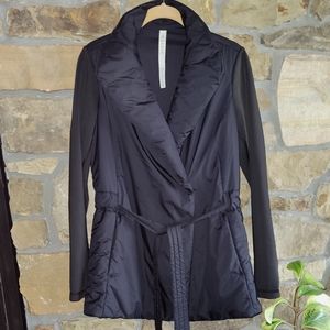 Lululemon Serene Light Wrap Jacket Black Puffer 6